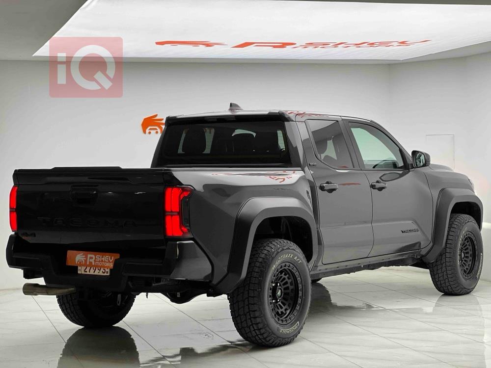 Toyota Tacoma